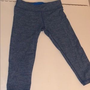 Blue ivivva cropped leggings